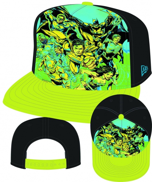File:JusticeLeagueTeamStanceCap.jpg